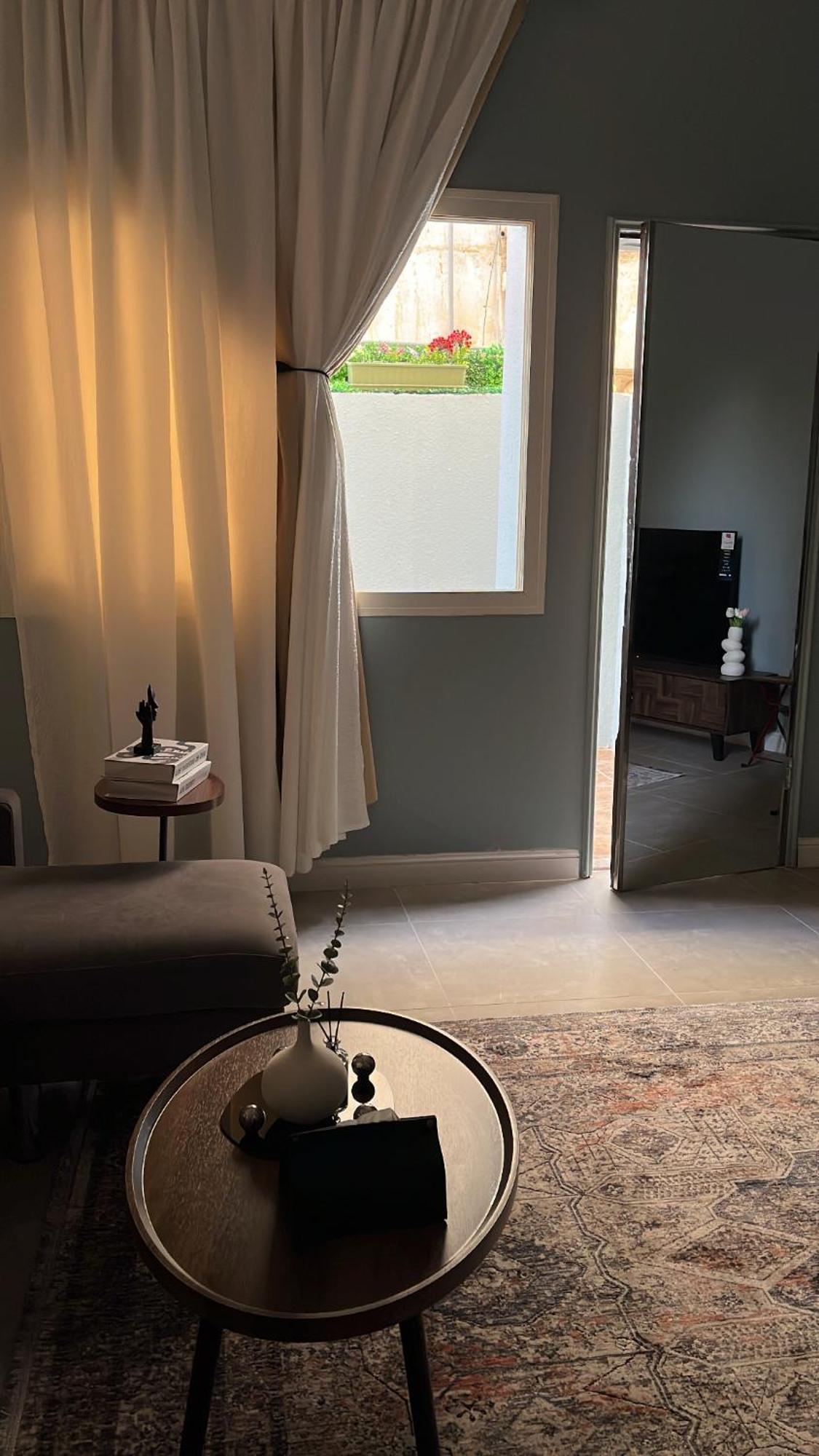 Apartment استديو فندقي ببلكونة لليلة مميزة *
